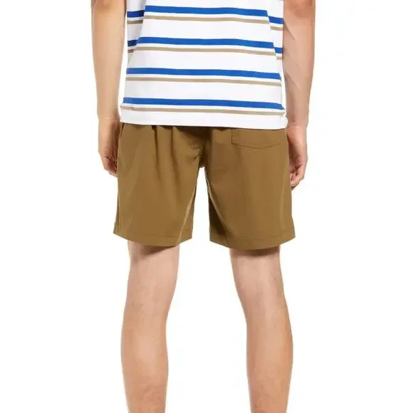 Treasure & Bond Olive Green Mid Rise Slim Fit Elastic Waist Shorts NWT Size XL - Picture 2 of 12